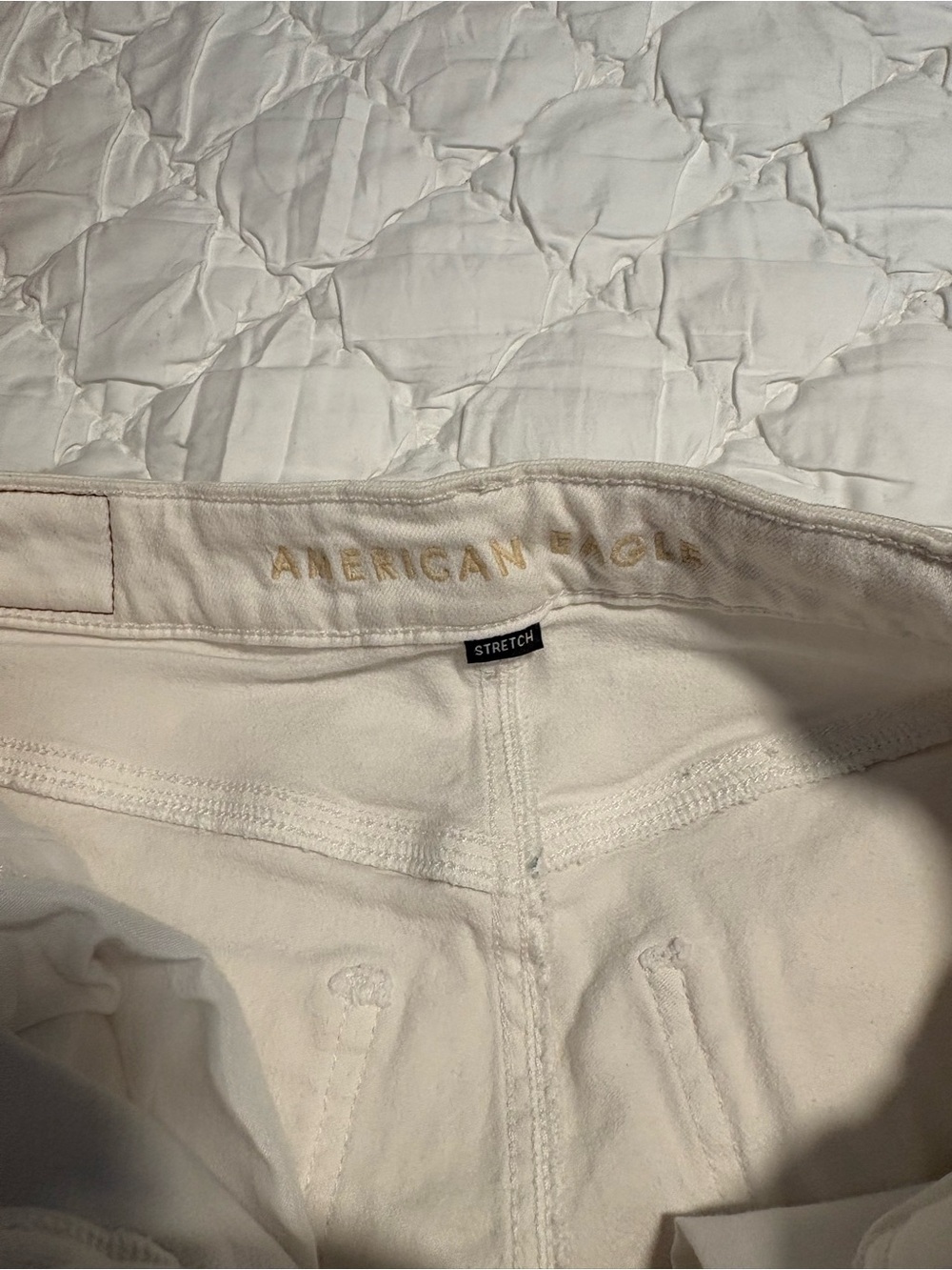 American Eagle Outfitters Off-White Mom Stretch Denim Jeans - Picture 3 of 3